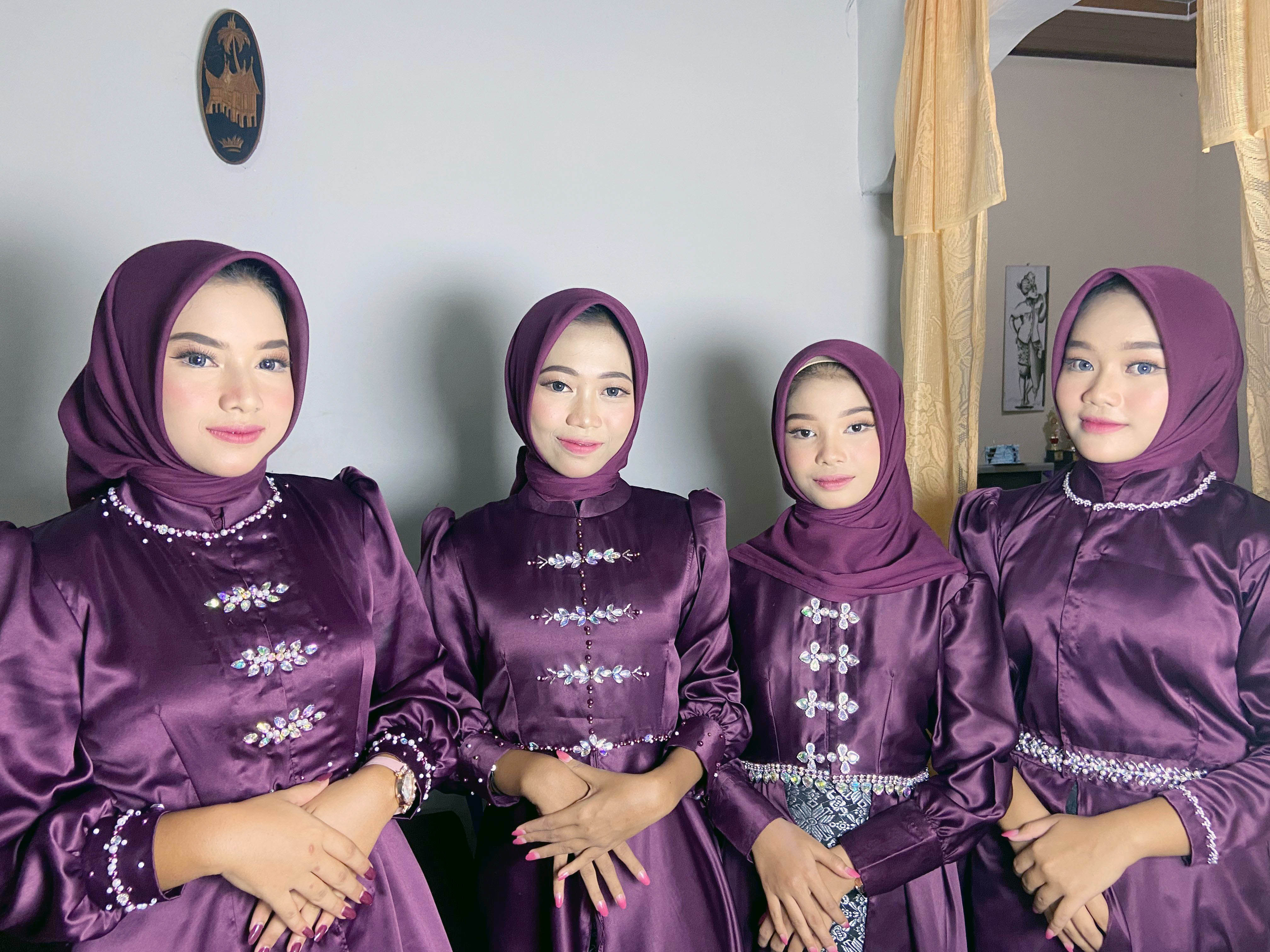 Make Up Acara Pernikahan